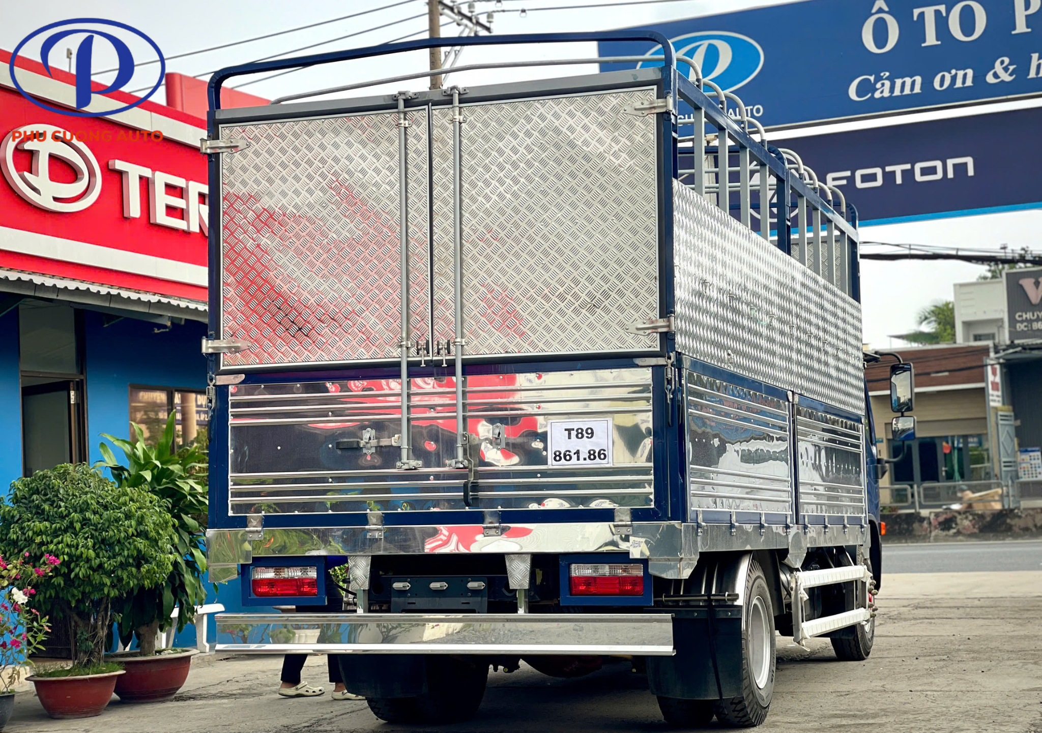 Thùng xe Đồng Vàng NS700