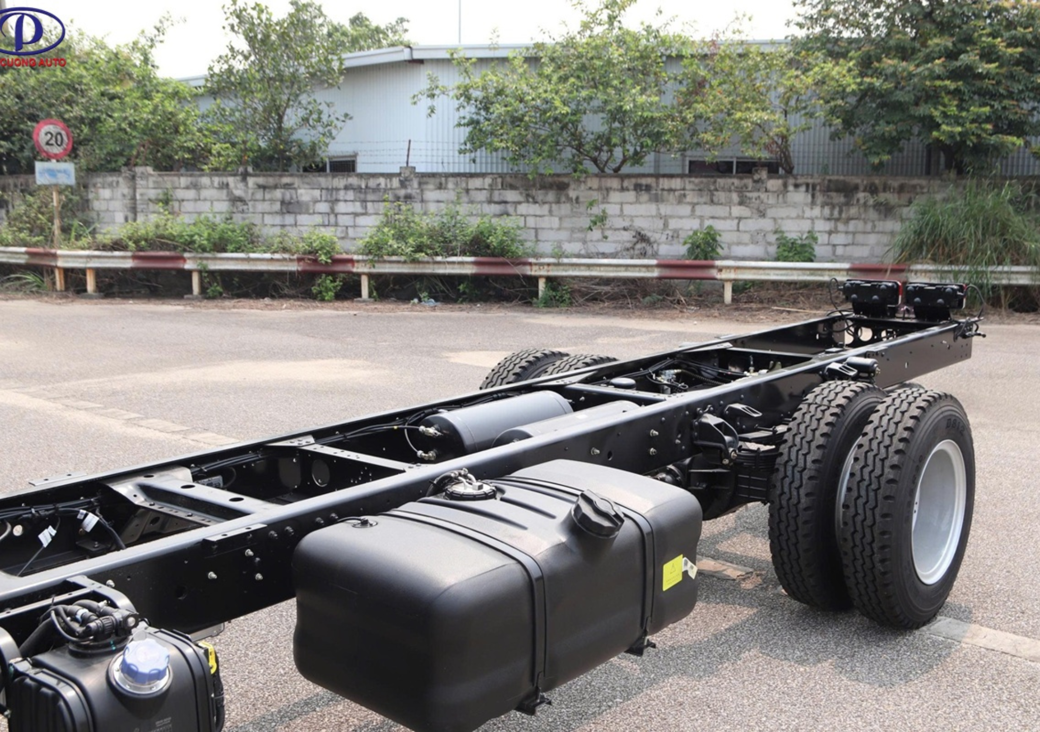 Khung gầm xe Đồng Vàng NS700