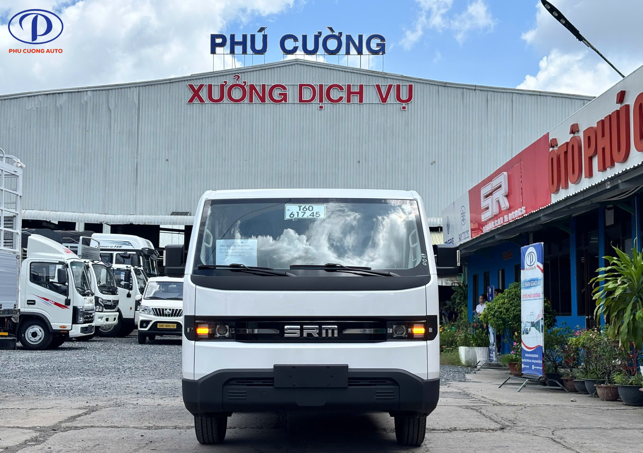 mo-ta-xe-tai-srm-e60-van-dien