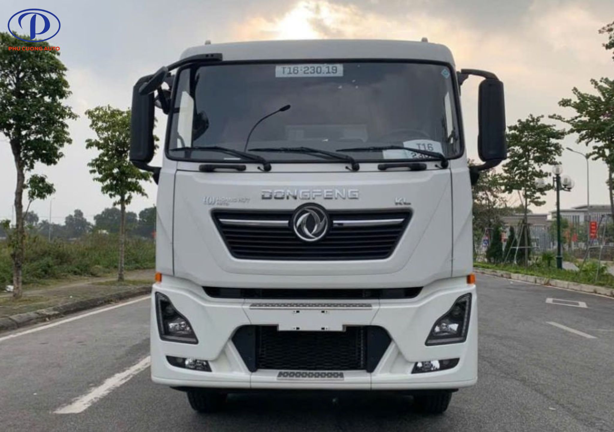 dau-cabin-xe-tai-dongfeng-4-chan-17.9-tan