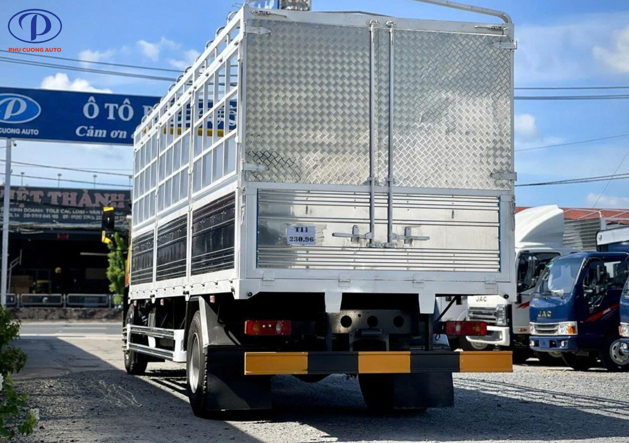 gam-xe-tai-dongfeng-2-chan-9.2-tan