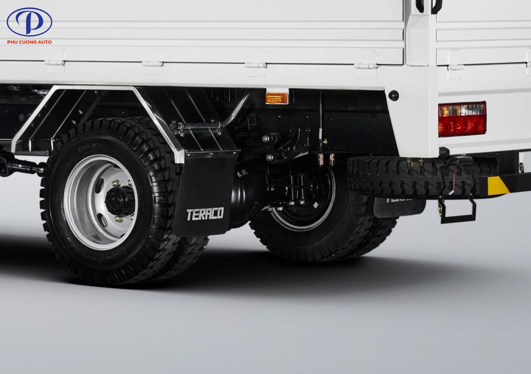 gam-xe-tai-tera-thung-6m3