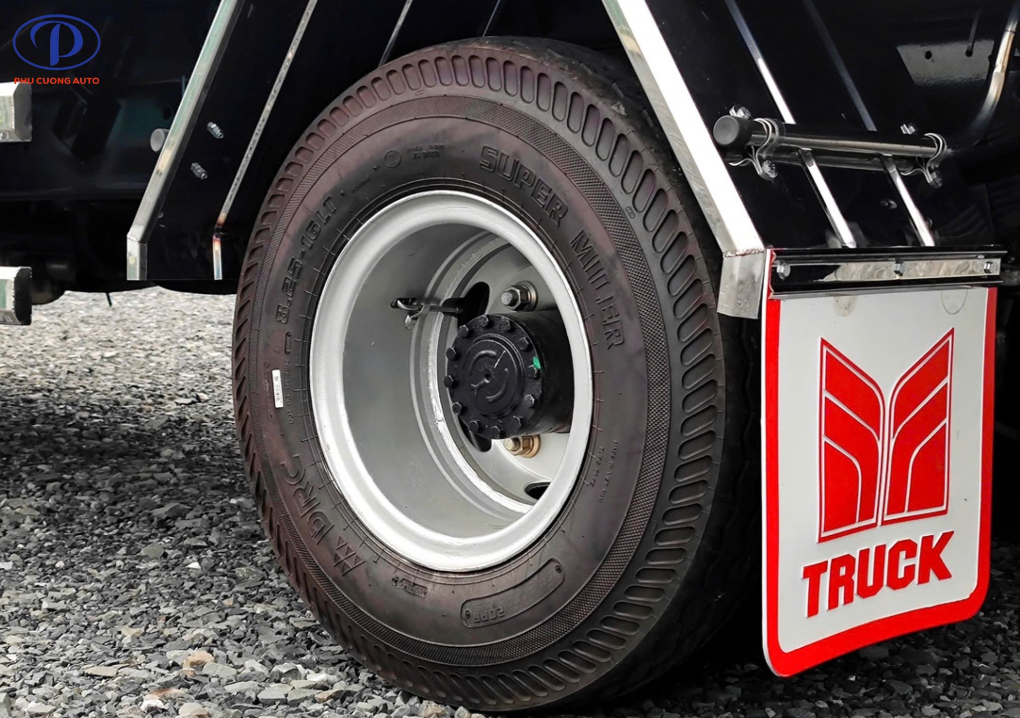 lop faw tiger thung kin container