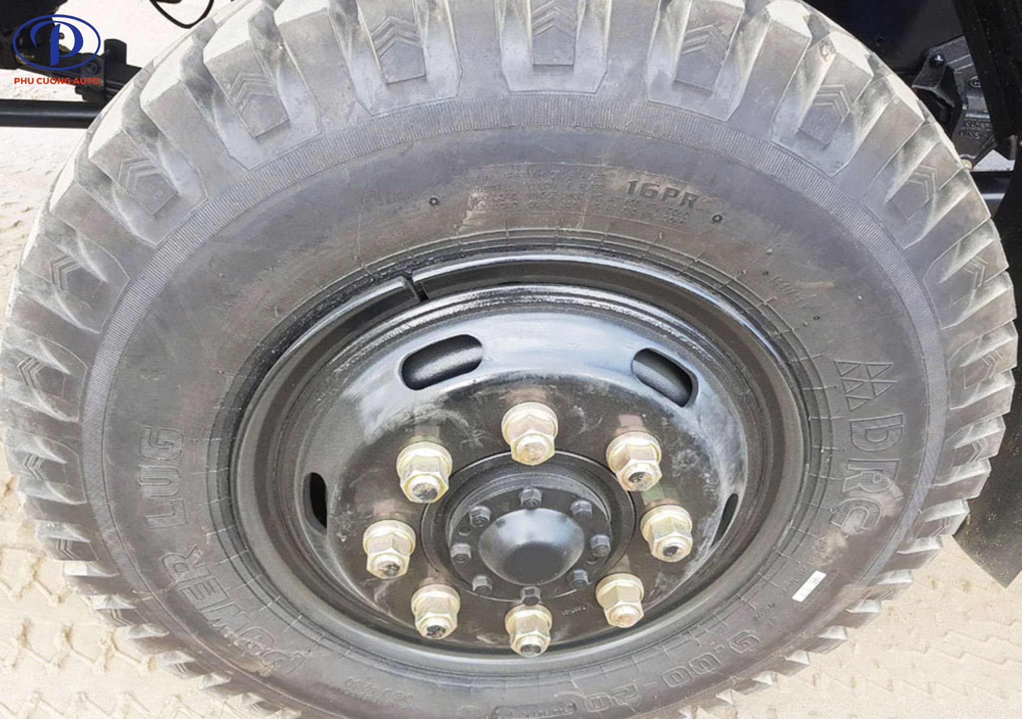 lop-xe-co-9.00r20