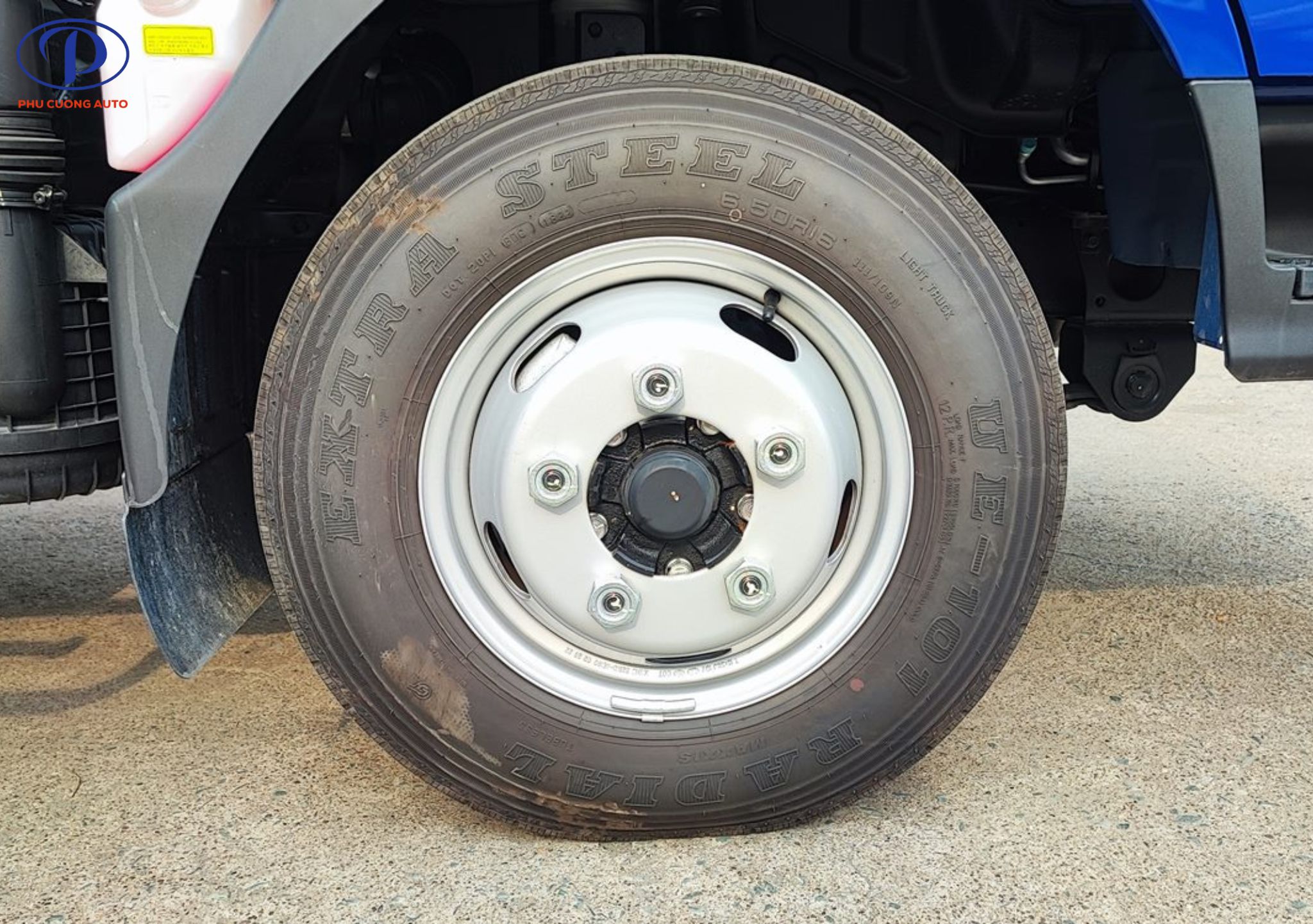 lop-xe-kich-co-6.50r16