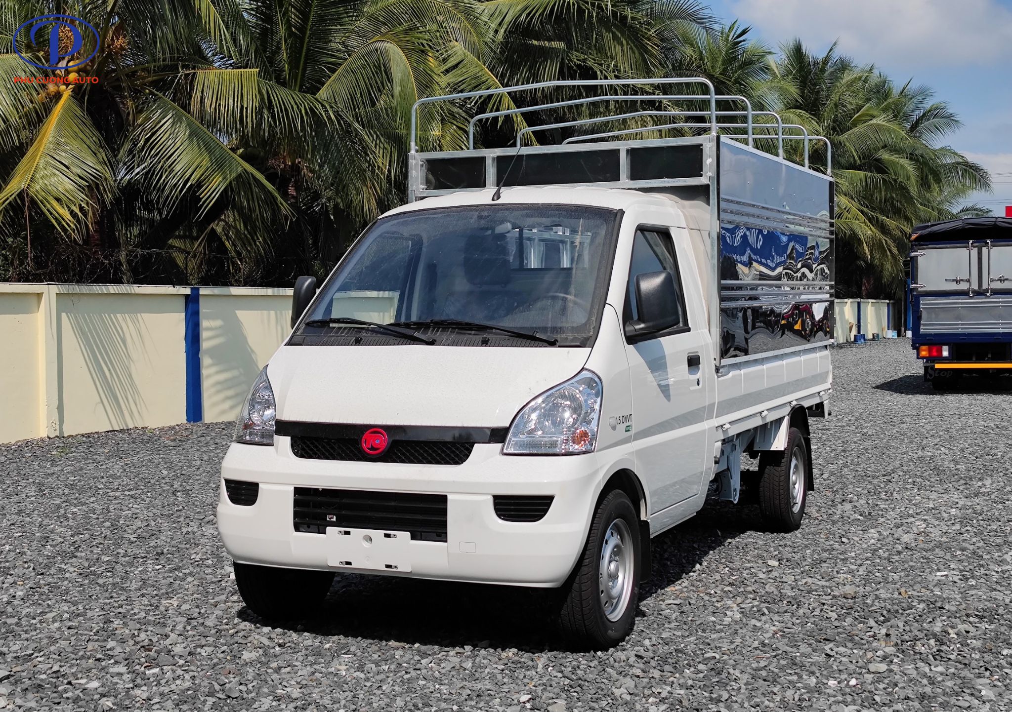 than-xe-tai-wuling-n300p-thung-bat