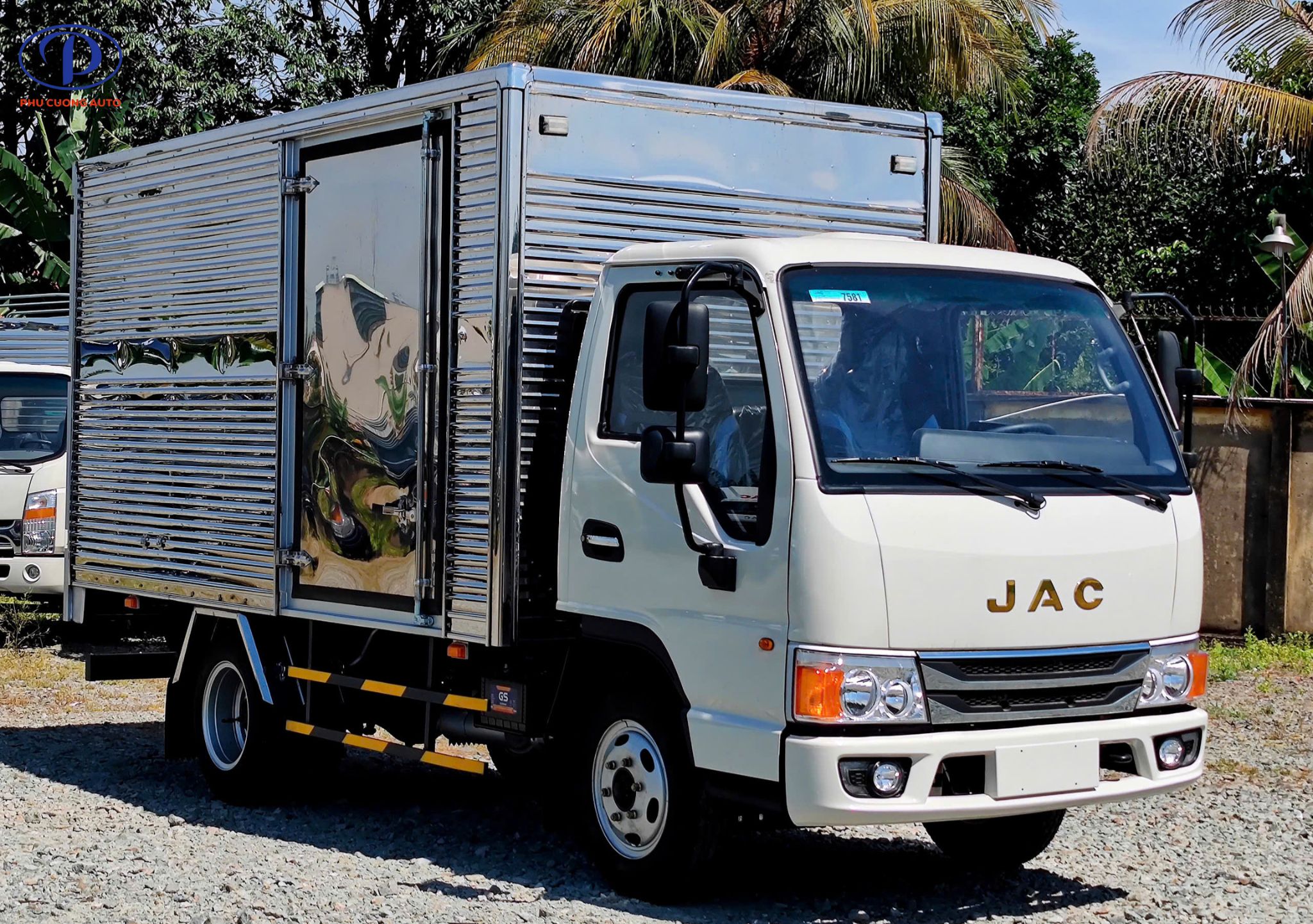 xe-jac-h250e5-thung-kin